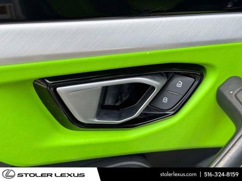 Used 2020 Lamborghini Urus AWD/4WD image 21