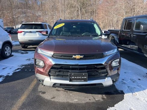 Used 2023 Chevrolet TrailBlazer LT image 2