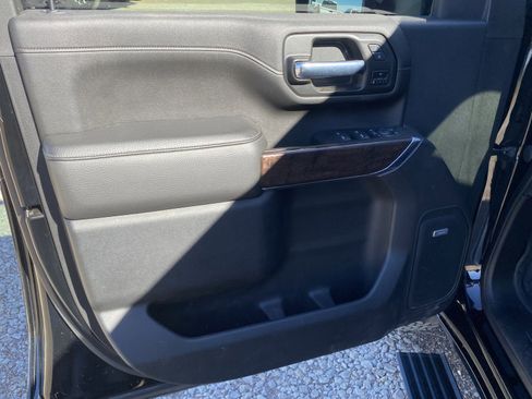 Used 2021 GMC Sierra 2500 Denali w/ Denali Ultimate Package image 11