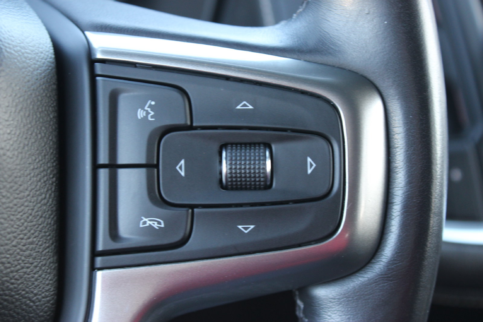 Used 2022 Chevrolet Tahoe Premier w/ Texas Edition AWD/4WD image 20