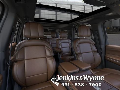 New 2026 Lincoln Navigator L Reserve AWD/4WD image 10