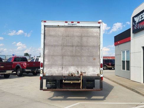 Used 2012 Ford E-450 and Econoline 450 Super Duty RWD image 5