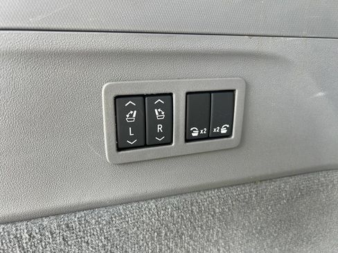 Used 2025 Cadillac Escalade IQ Sport 1 w/ Smart Trailering package AWD/4WD image 56