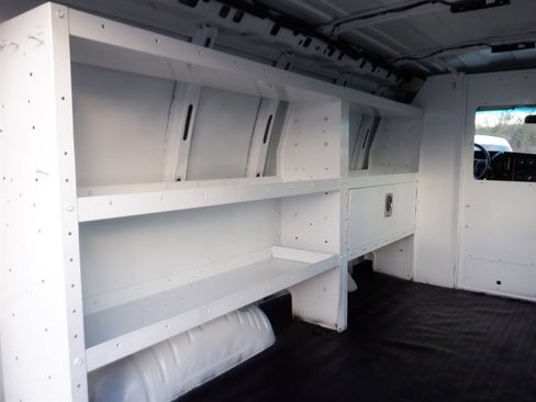 Used 2020 Chevrolet Express 2500 Bins AND Racks w/ Driver Convenience Package image 7