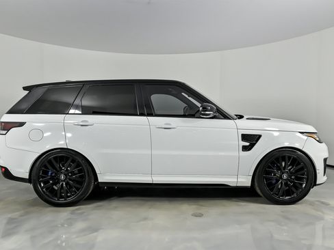 Used 2017 Land Rover Range Rover Sport SVR image 14