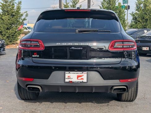 Used 2018 Porsche Macan image 26