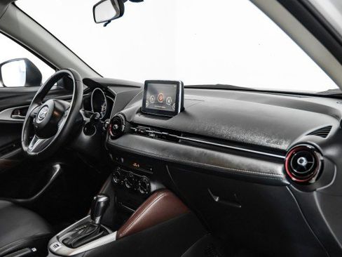 Used 2017 MAZDA CX-3 Touring image 10