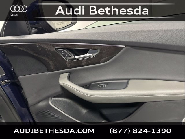 Used 2023 Audi Q8 Premium Plus w/ Premium Plus Package AWD/4WD image 34