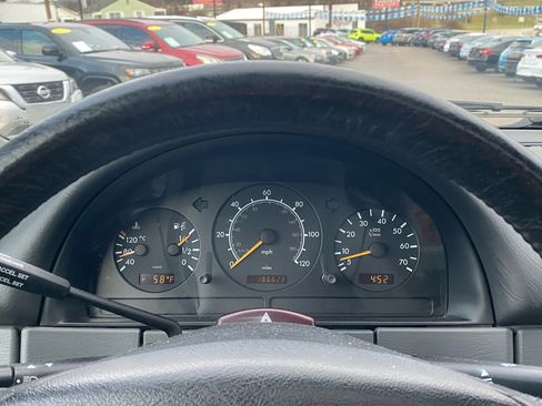 Used 1999 Mercedes-Benz ML 320 4MATIC image 21