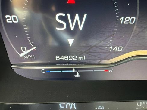 Used 2022 GMC Yukon AT4 AWD/4WD image 23