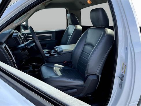 Used 2016 RAM 3500 Tradesman w/ Power & Remote Entry Group image 21