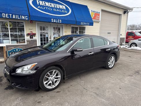 Used 2011 Nissan Maxima 3.5 SV w/ Premium Pkg FWD image 8