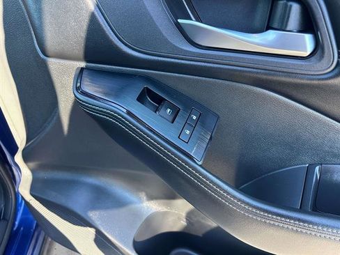 Certified 2023 Nissan Rogue SV w/ SV Premium B Package image 17