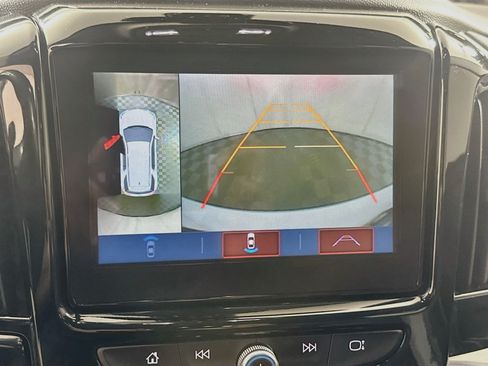 Used 2018 Chevrolet Traverse LT FWD image 23