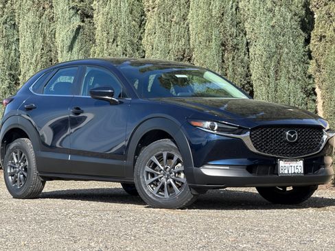 Used 2020 MAZDA CX-30 FWD image 2