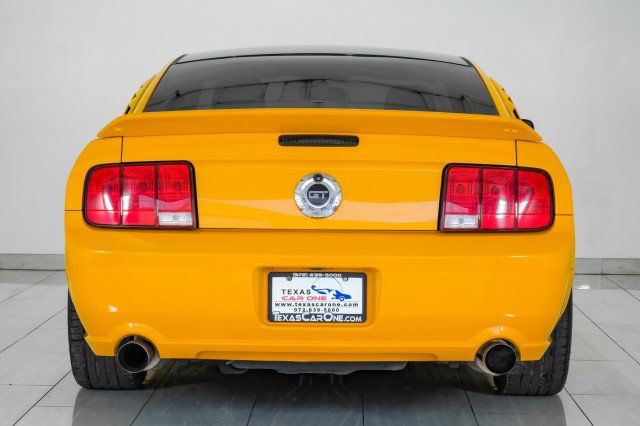 Used 2007 Ford Mustang GT RWD image 7