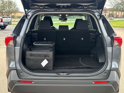 Used 2025 Toyota RAV4 LE image 6