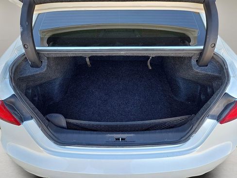 Used 2016 Nissan Maxima Platinum w/ Interior Lighting Package image 14