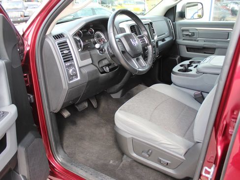 Used 2017 RAM 1500 Big Horn AWD/4WD image 12