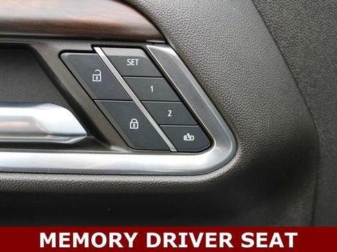 Used 2024 GMC Sierra 1500 SLT w/ SLT Premium Plus Package image 5