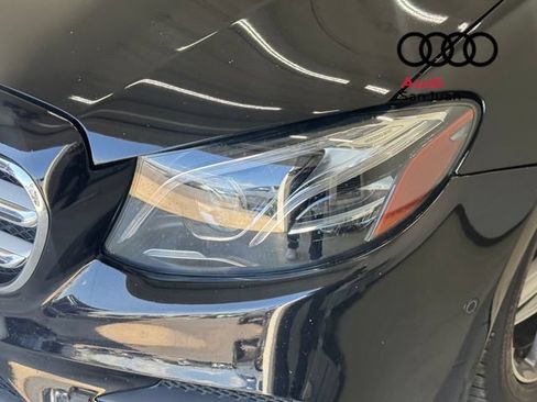 Used 2019 Mercedes-Benz E 300 image 4