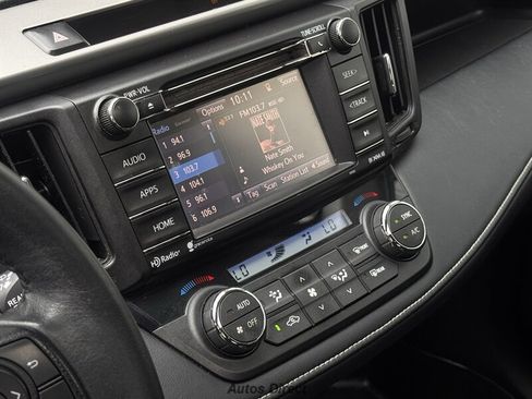 Used 2016 Toyota RAV4 XLE FWD image 21