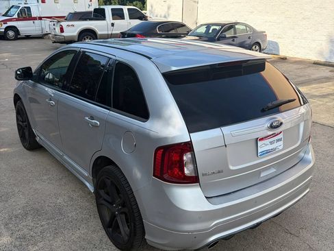 Used 2011 Ford Edge Sport FWD image 5
