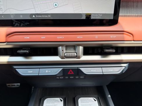 New 2027 Kia Telluride SX Prestige AWD/4WD image 14