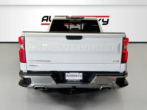 Used 2022 Chevrolet Silverado 1500 LTZ w/ LTZ Premium Package AWD/4WD image 6