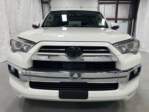 Used 2020 Toyota 4Runner Limited AWD/4WD image 2