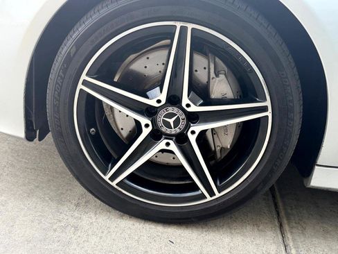 Used 2018 Mercedes-Benz C 300 4MATIC Sedan image 12