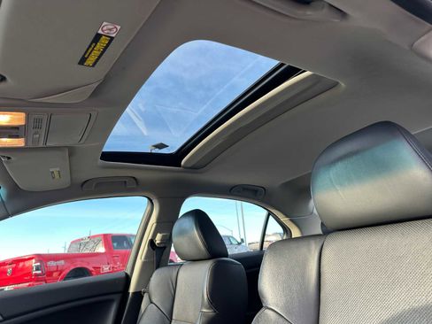 Used 2009 Acura TSX w/ Technology Package image 23