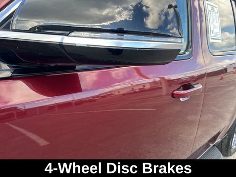 Used 2023 Jeep Wagoneer Series III w/ Preferred Equipment Group image 20