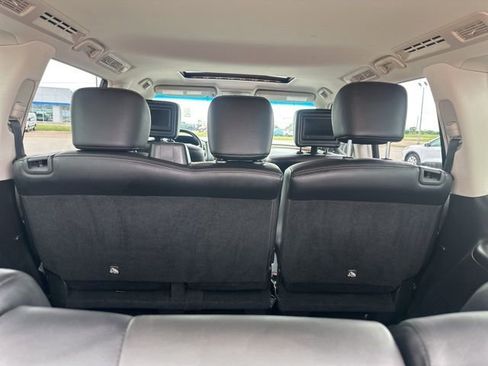 Used 2017 Nissan Armada Platinum AWD/4WD image 22