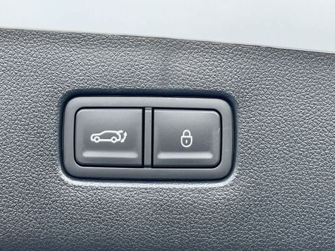 Used 2026 Genesis GV70 3.5T Sport Advanced AWD/4WD image 16