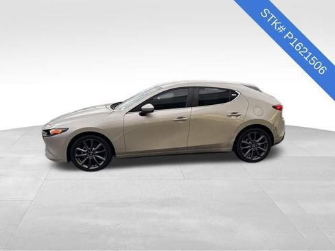 Used 2023 MAZDA MAZDA3 s image 4