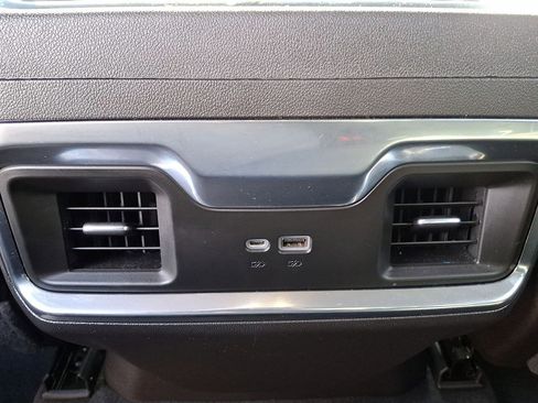 Used 2022 GMC Sierra 1500 Elevation w/ Elevation Premium Package image 20