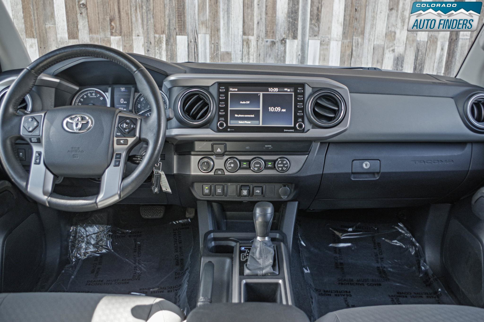 Used 2020 Toyota Tacoma SR5 w/ Technology Package AWD/4WD image 16