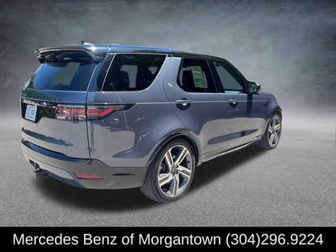 Used 2024 Land Rover Discovery Dynamic SE AWD/4WD image 5