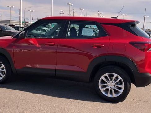 Used 2026 Chevrolet TrailBlazer LS AWD/4WD image 7
