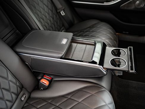 Certified 2024 Mercedes-Benz S 580 4MATIC Sedan image 44