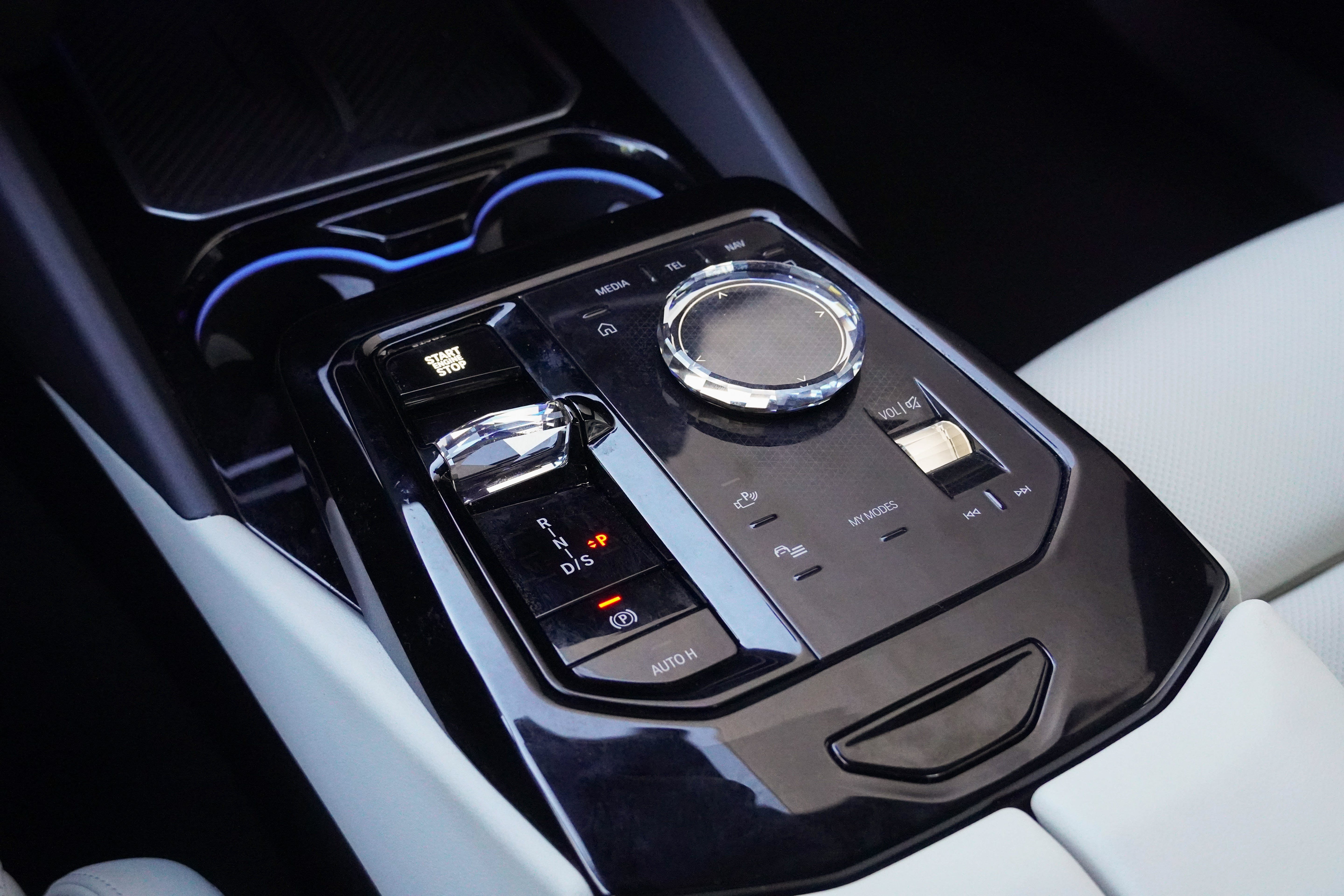 Certified 2026 BMW 540i xDrive AWD/4WD image 30