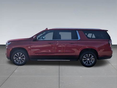 Used 2021 Chevrolet Suburban LT AWD/4WD image 2