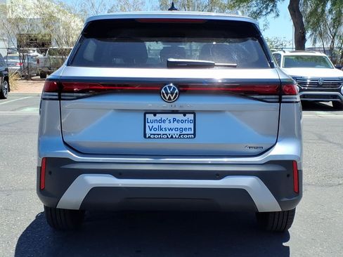 New 2026 Volkswagen Tiguan S AWD/4WD image 5