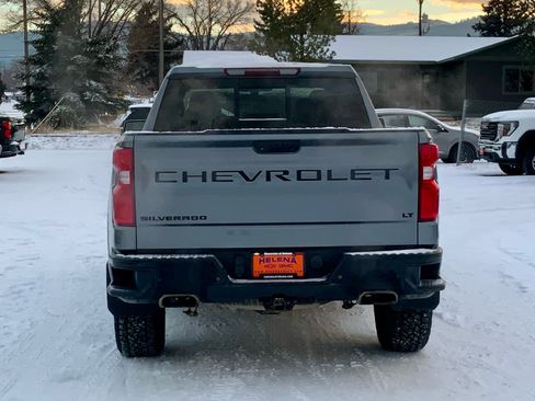 Used 2020 Chevrolet Silverado 1500 LT Trail Boss image 3