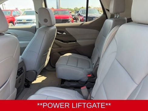 Used 2019 Chevrolet Traverse LT FWD image 21