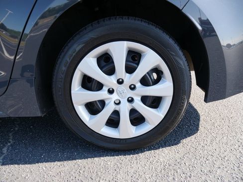 Used 2024 Toyota Corolla LE image 12