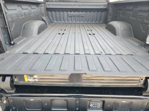Used 2025 GMC Sierra 2500 Denali Ultimate w/ Max Trailering Package AWD/4WD image 30