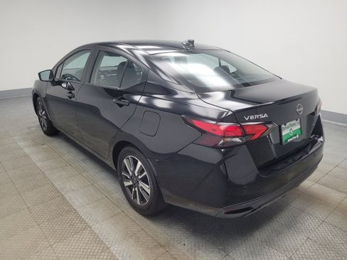 Used 2025 Nissan Versa SV FWD image 5