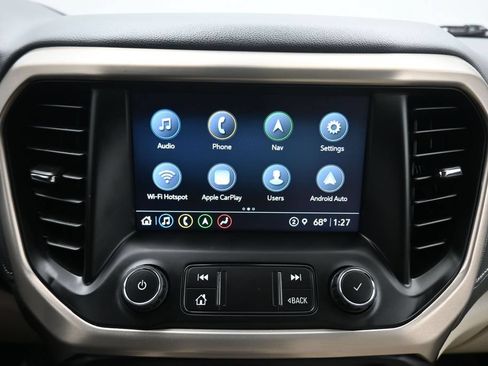 Used 2021 GMC Acadia Denali w/ Denali Ultimate Package AWD/4WD image 18